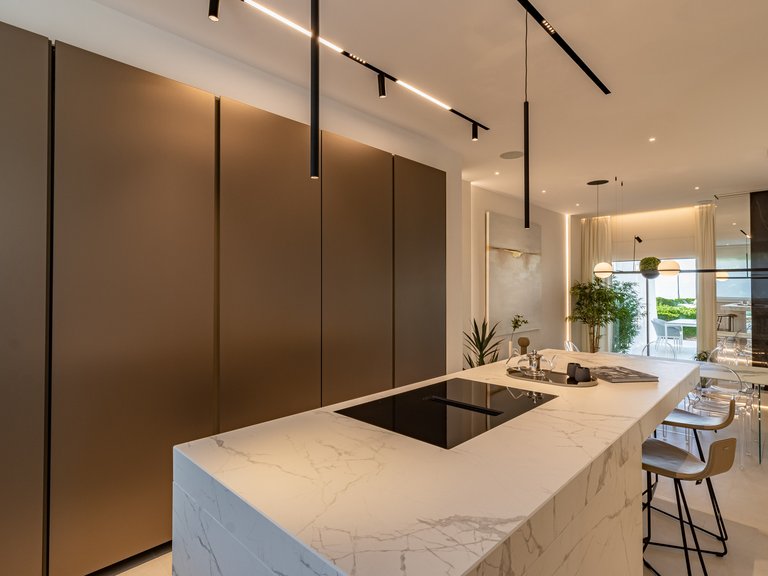 Town House for Sale in Marbella Golden Mile, Marbella, Malaga 15