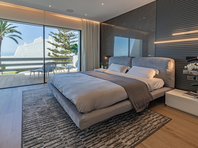 Town House for Sale in Marbella Golden Mile, Marbella, Malaga 35