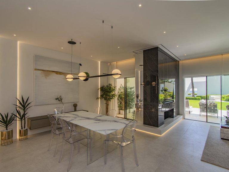 Town House for Sale in Marbella Golden Mile, Marbella, Malaga 5
