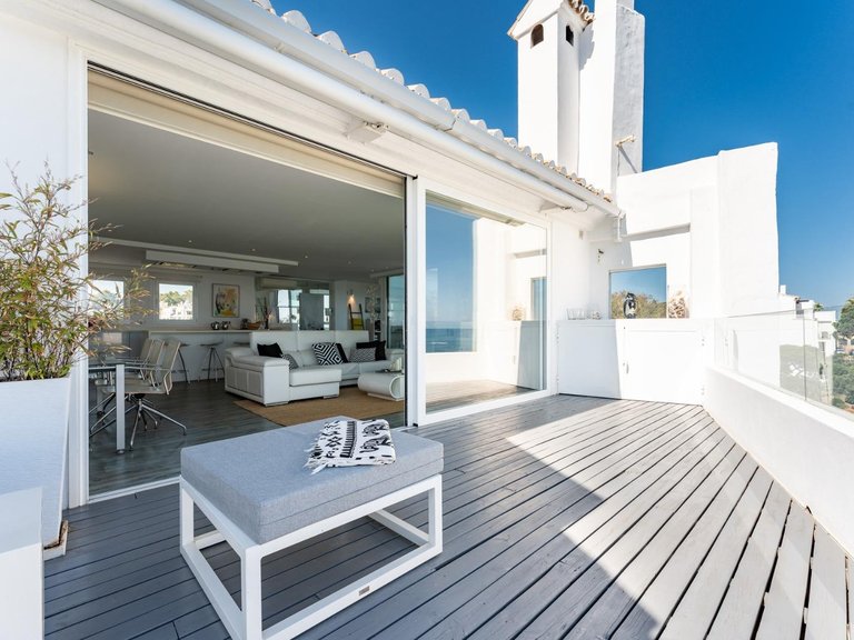 Town House for Sale in Marbella Este, Marbella, Malaga 1