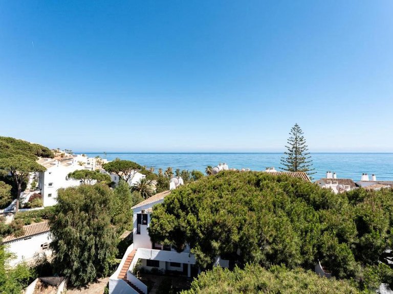 Town House for Sale in Marbella Este, Marbella, Malaga 16
