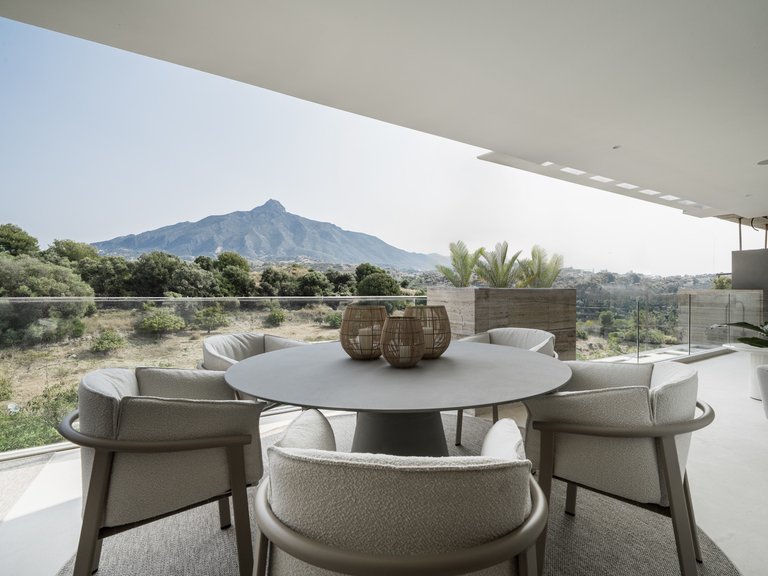 Apartment for Sale in Nueva Andalucia, Marbella, Malaga 7