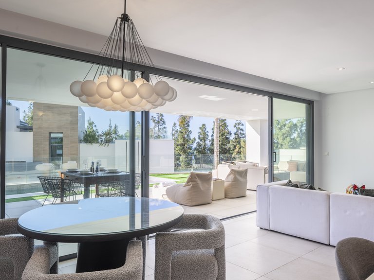 Town House for Sale in Marbella Este, Marbella, Malaga 3