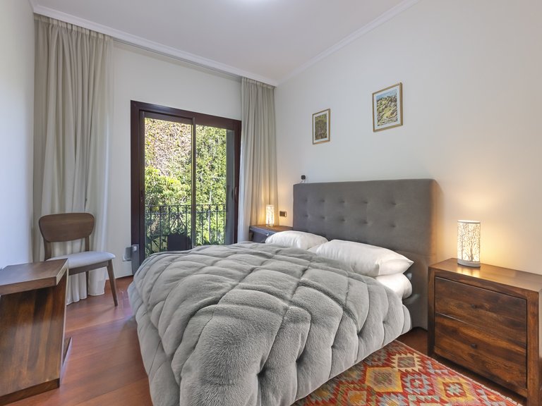 Town House for Sale in Marbella Golden Mile, Marbella, Malaga 21