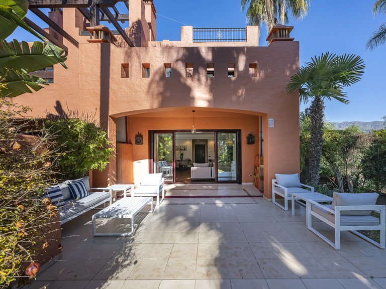 Town House for Sale in Marbella Golden Mile, Marbella, Malaga 35