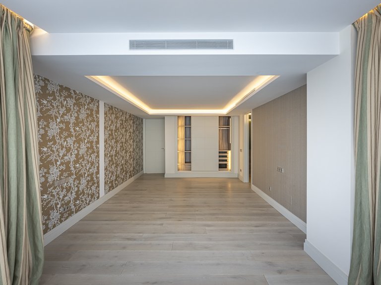 Apartment for Sale in Marbella, Malaga 26