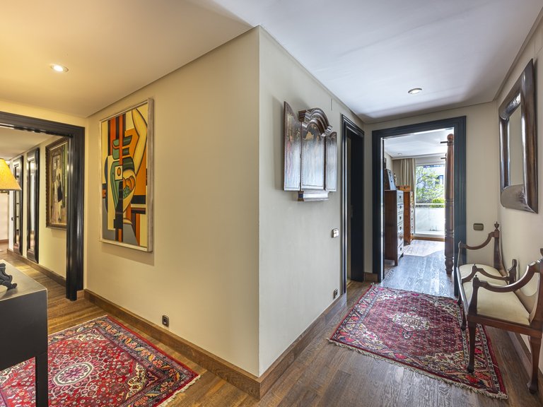 Apartment for Sale in Marbella, Malaga 14