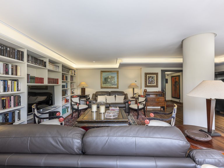 Apartment for Sale in Marbella, Malaga 6