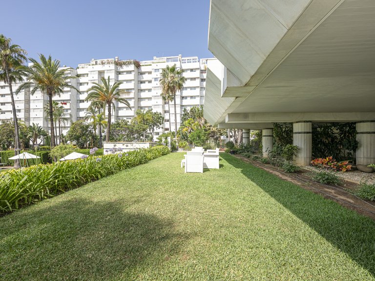 Apartment for Sale in Marbella, Malaga 35
