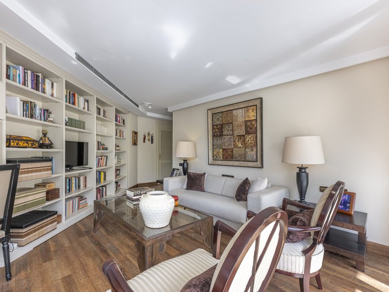 Apartment for Sale in Marbella, Malaga 22