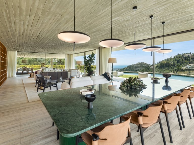 Villa for Sale in El Madroñal, Benahavis, Malaga 15