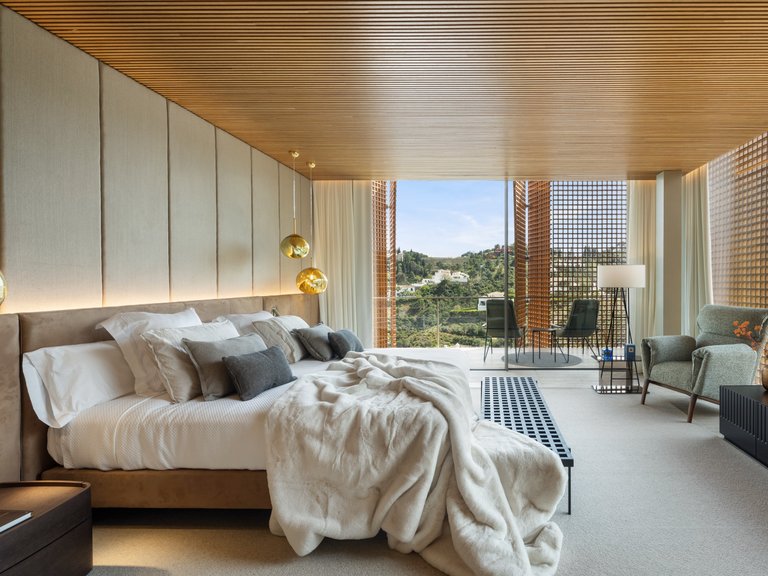 Villa for Sale in El Madroñal, Benahavis, Malaga 47