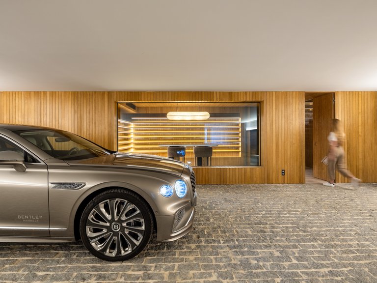 Villa for Sale in El Madroñal, Benahavis, Malaga 30