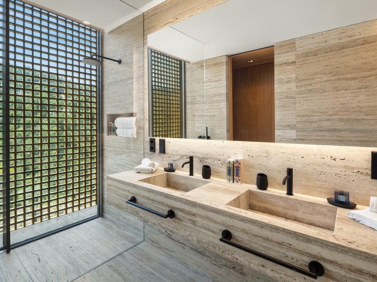 Villa for Sale in El Madroñal, Benahavis, Malaga 48