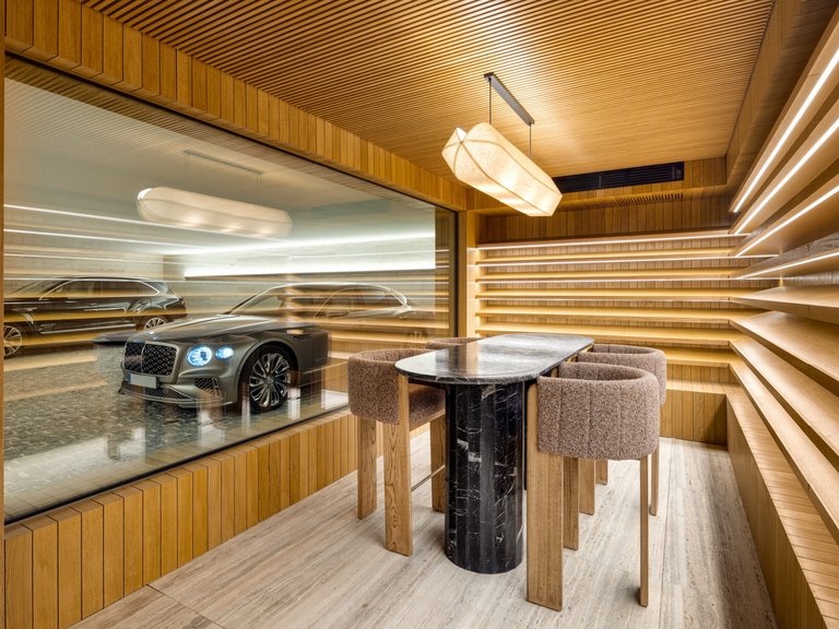 Villa for Sale in El Madroñal, Benahavis, Malaga 31