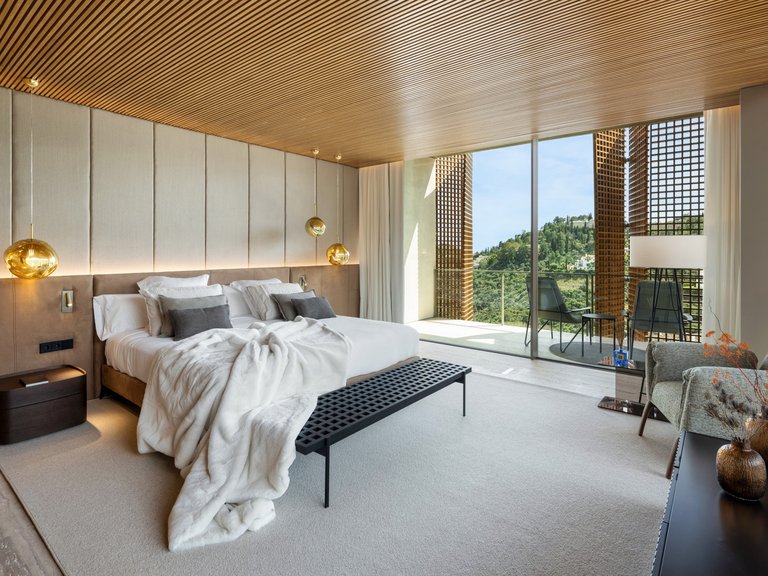 Villa for Sale in El Madroñal, Benahavis, Malaga 46