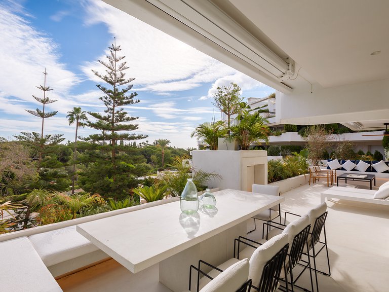 Apartment for Sale in Marbella, Malaga 30