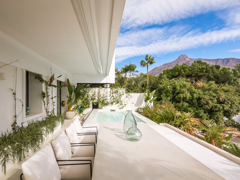 Apartment for Sale in Marbella, Malaga 37
