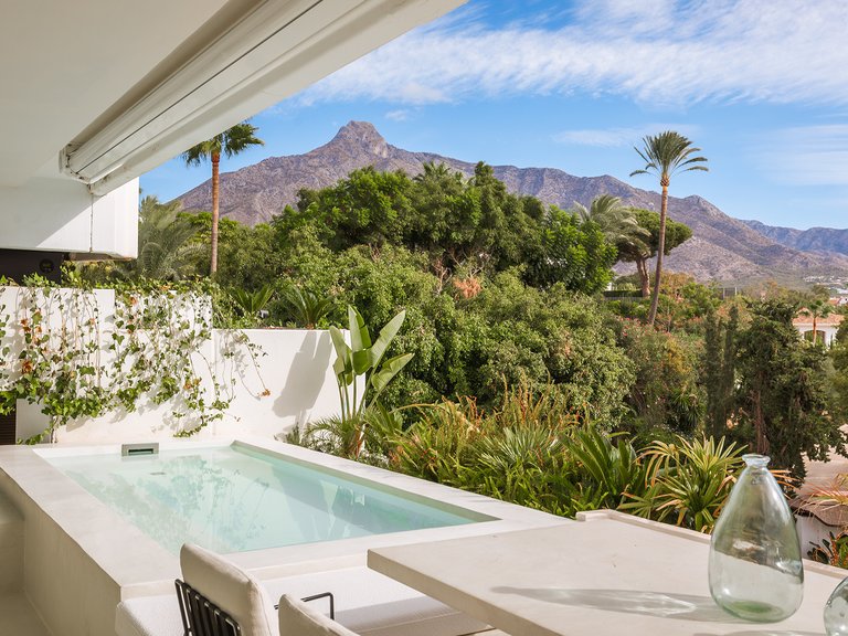 Apartment for Sale in Marbella, Malaga 38