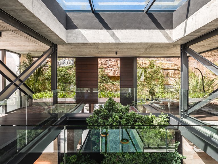 Villa for Sale in Marbella, Malaga 48