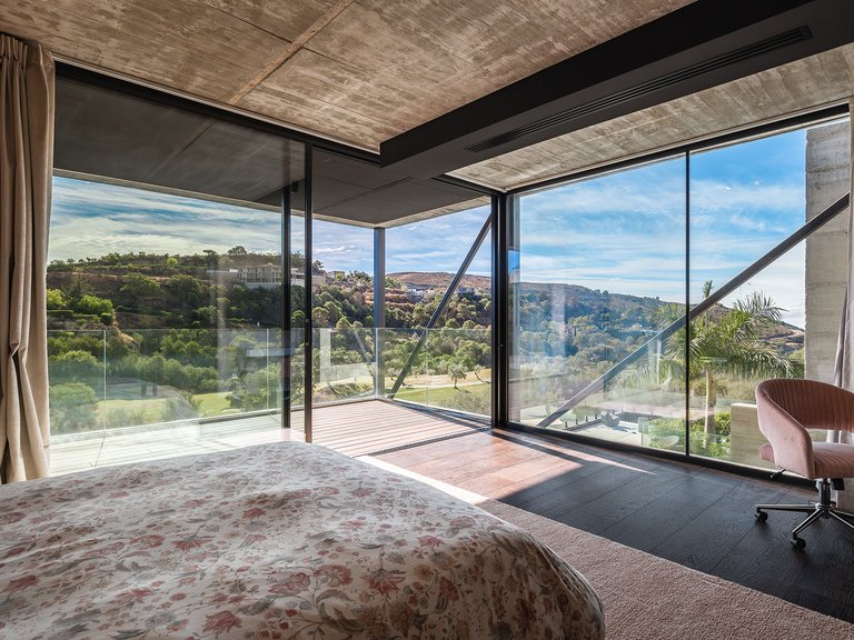 Villa for Sale in Marbella, Malaga 12