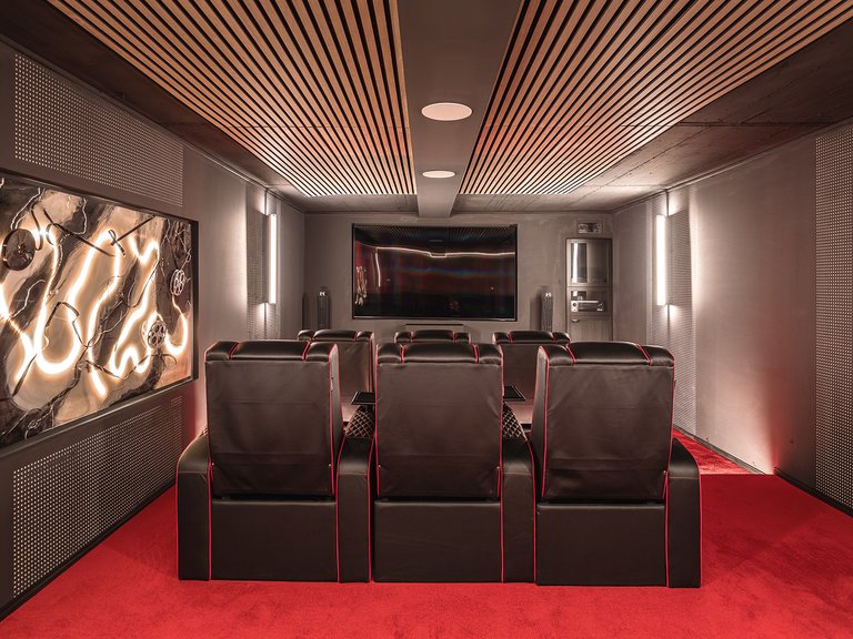 Villa for Sale in Marbella, Malaga 43