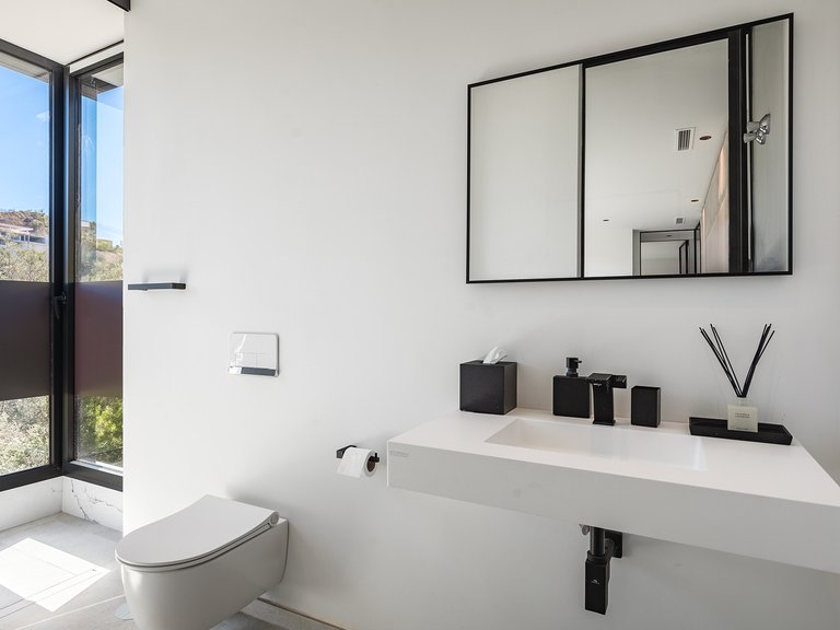 Villa for Sale in Marbella, Malaga 46