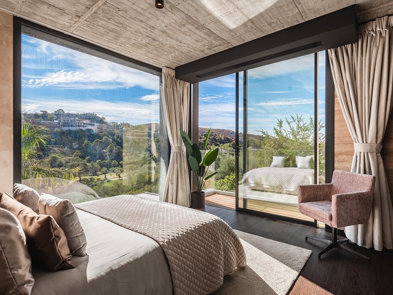 Villa for Sale in Marbella, Malaga 16