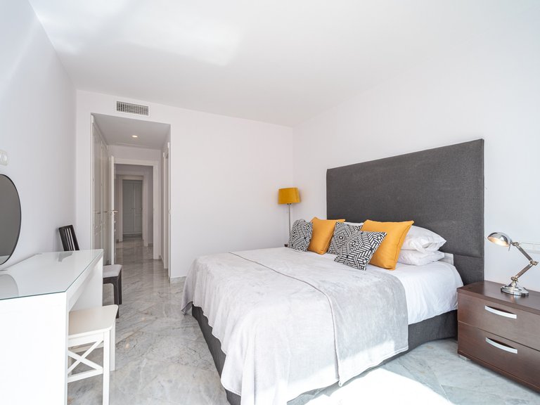 Town House for Sale in Marbella Golden Mile, Marbella, Malaga 20