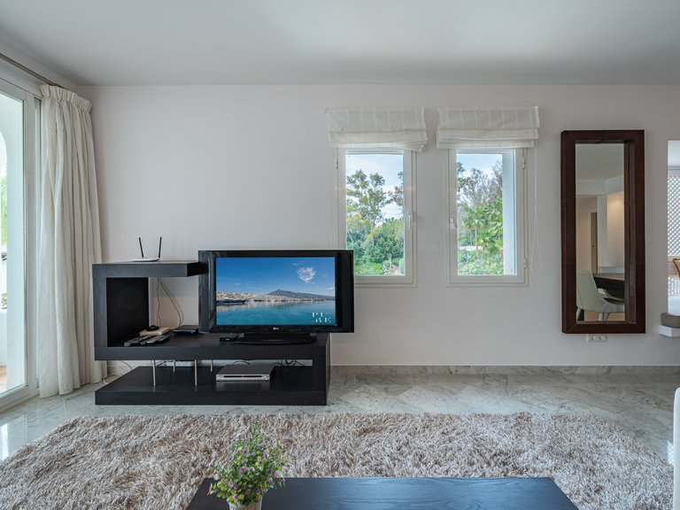 Town House for Sale in Marbella Golden Mile, Marbella, Malaga 35