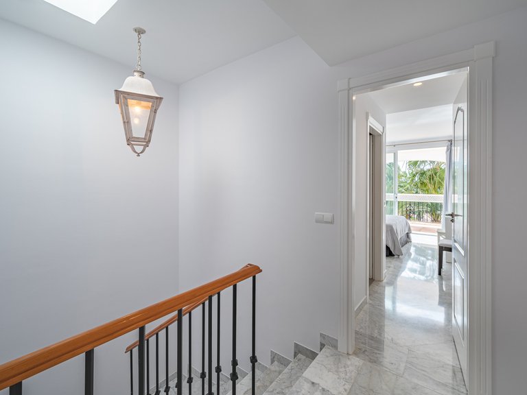 Town House for Sale in Marbella Golden Mile, Marbella, Malaga 37