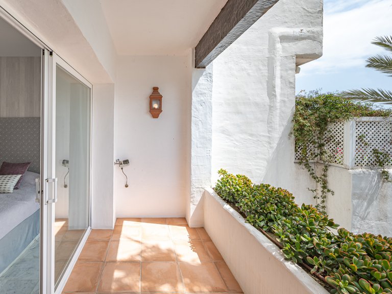 Town House for Sale in Marbella Golden Mile, Marbella, Malaga 22