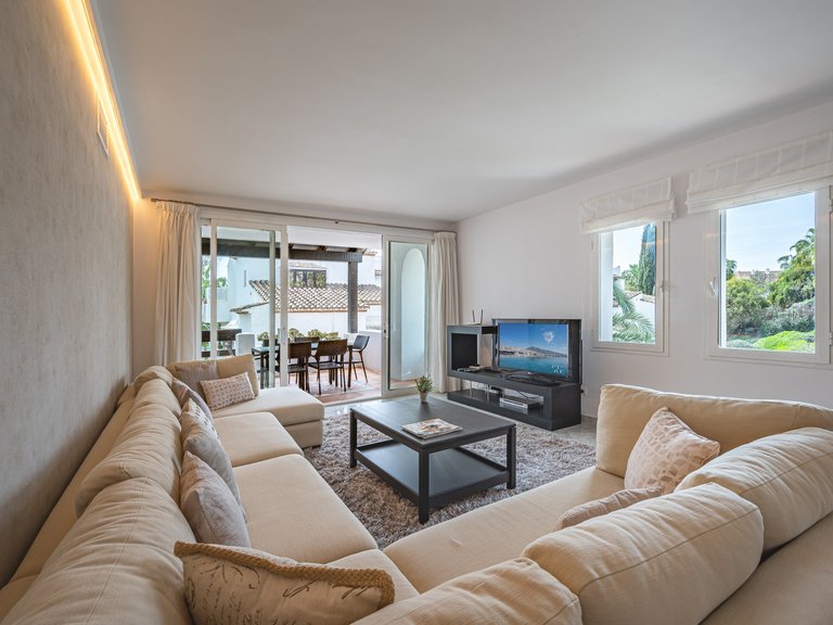 Town House for Sale in Marbella Golden Mile, Marbella, Malaga 3