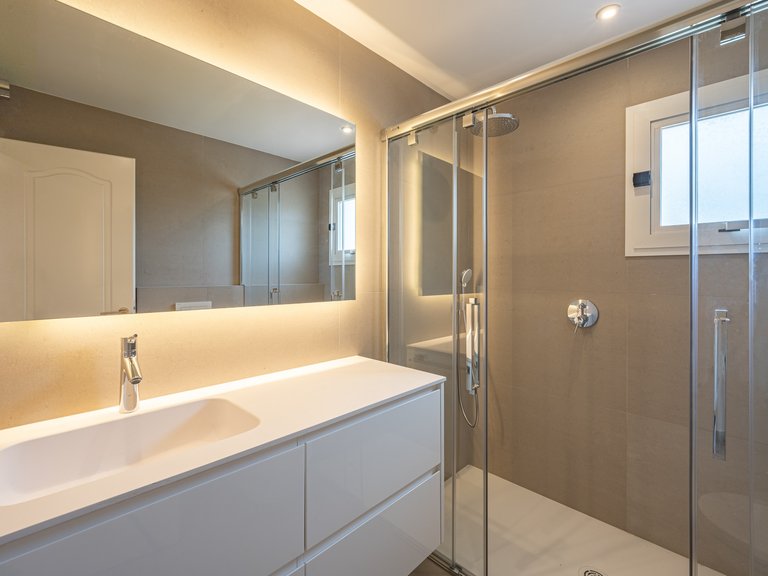Town House for Sale in Marbella Golden Mile, Marbella, Malaga 39
