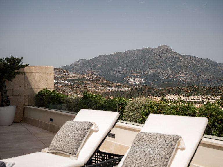 Apartment for Sale in La Quinta, Benahavis, Malaga 8