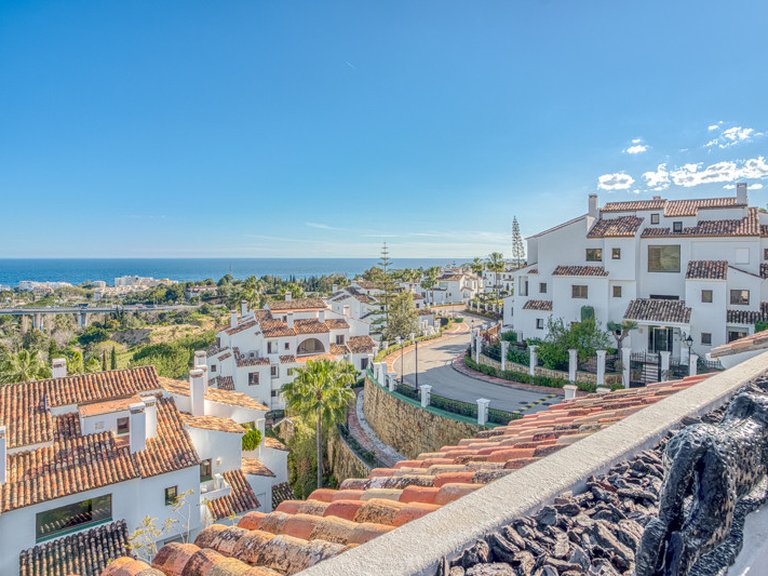 Town House for Sale in Marbella Golden Mile, Marbella, Malaga 21