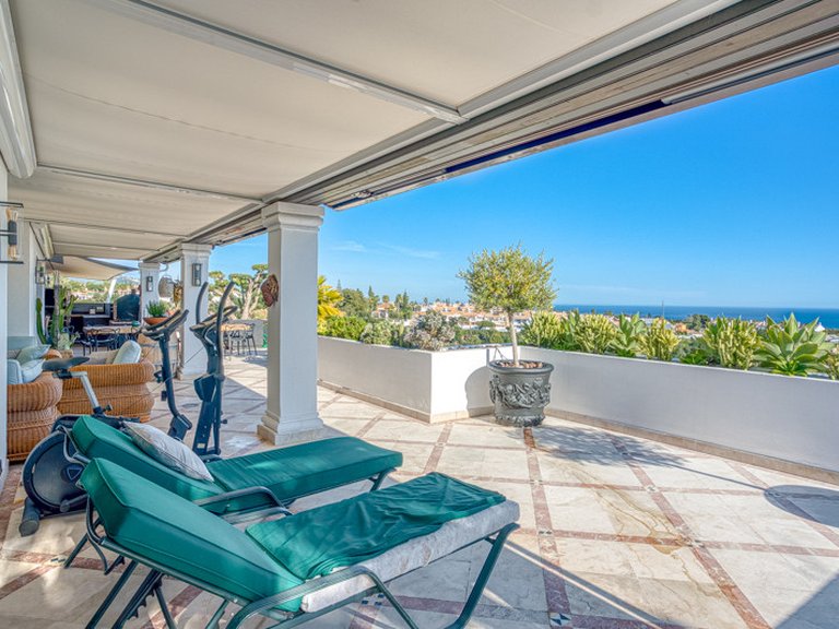 Town House for Sale in Marbella Golden Mile, Marbella, Malaga 18