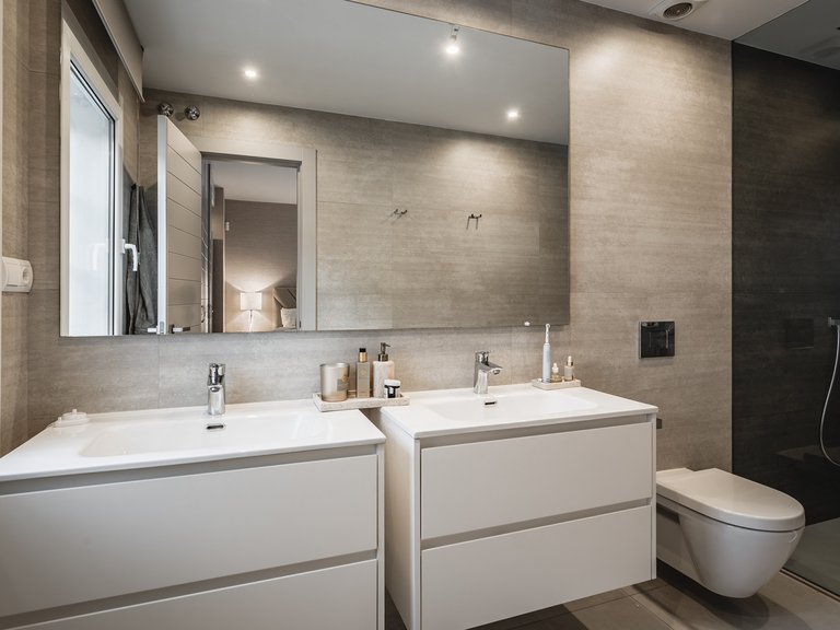Apartment for Sale in Marbella, Malaga 16