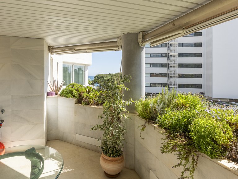 Apartment for Sale in Marbella Golden Mile, Marbella, Malaga 9