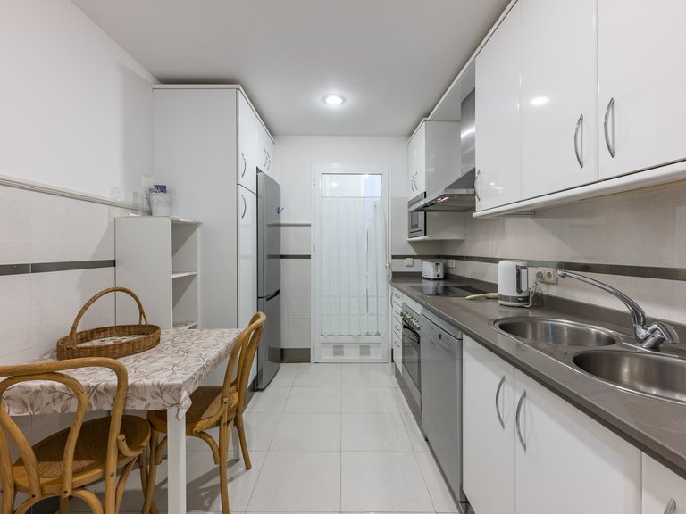 Apartment for Sale in Marbella Golden Mile, Marbella, Malaga 16