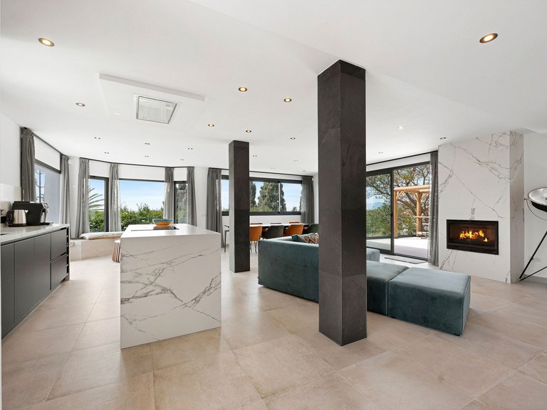 Villa for Sale in Marbella, Malaga 24