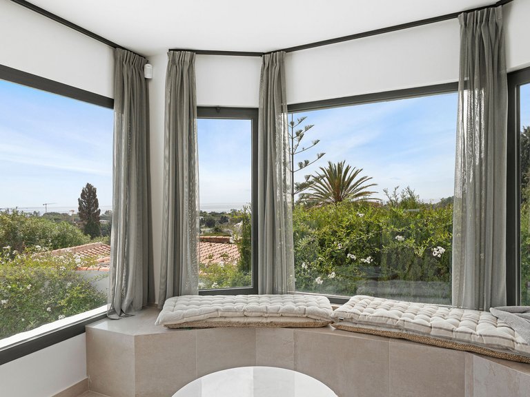 Villa for Sale in Marbella, Malaga 23