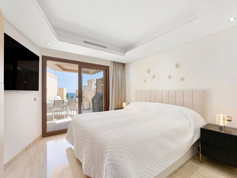 Town House for Sale in Estepona, Malaga 30