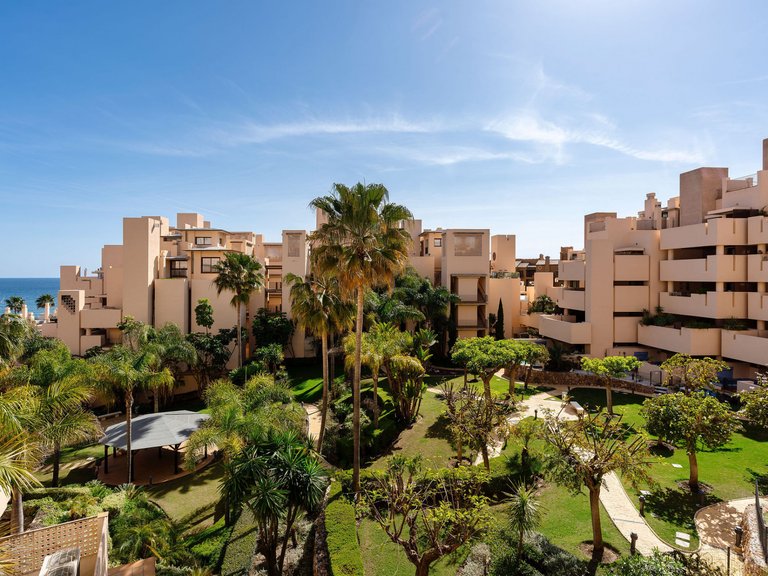 Town House for Sale in Estepona, Malaga 32