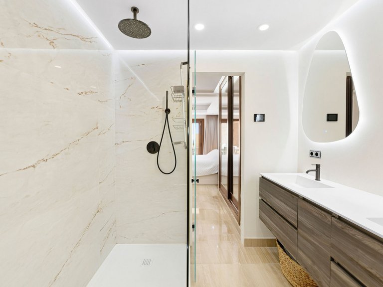 Town House for Sale in Estepona, Malaga 15