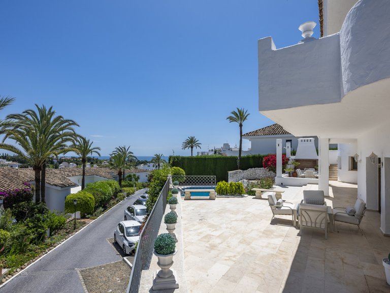 Villa for Rent in Marbella Golden Mile, Marbella, Malaga 2