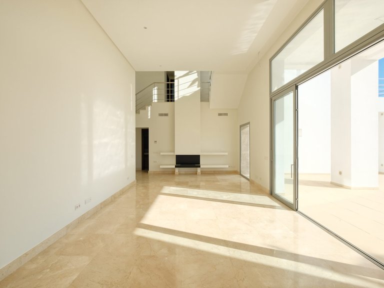 Villa for Sale in Puerto del Capitan, Benahavis, Malaga 38
