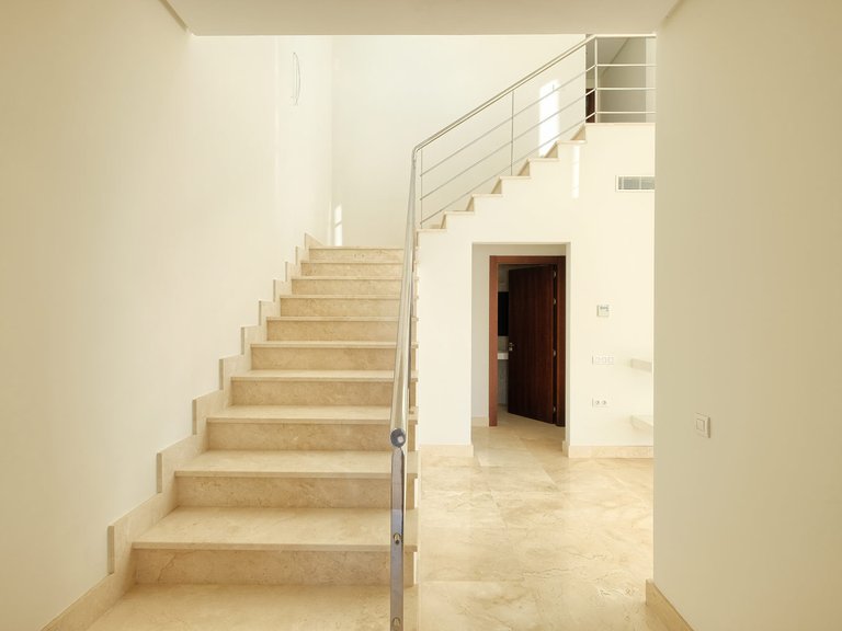 Villa for Sale in Puerto del Capitan, Benahavis, Malaga 40