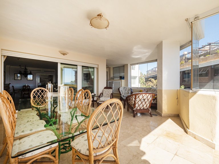 Apartment for Sale in Marbella - Puerto Banus, Marbella, Malaga 8