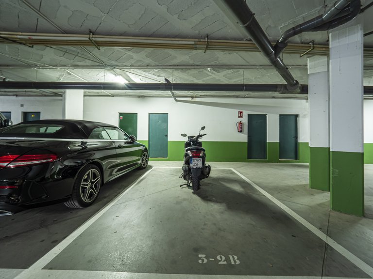 Apartment for Sale in Marbella - Puerto Banus, Marbella, Malaga 26